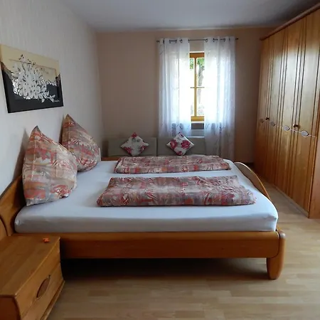 Am Alten Berg Apartment